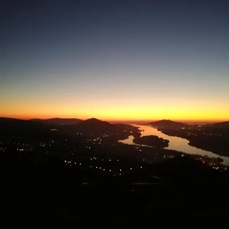 Casa Do Lavrador Tatil Evi Casal (Vila Nova de Cerveira, Viana do Castelo)